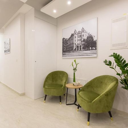 Apartmani I Sobe Pejacevic โอซีเยก ภายนอก รูปภาพ