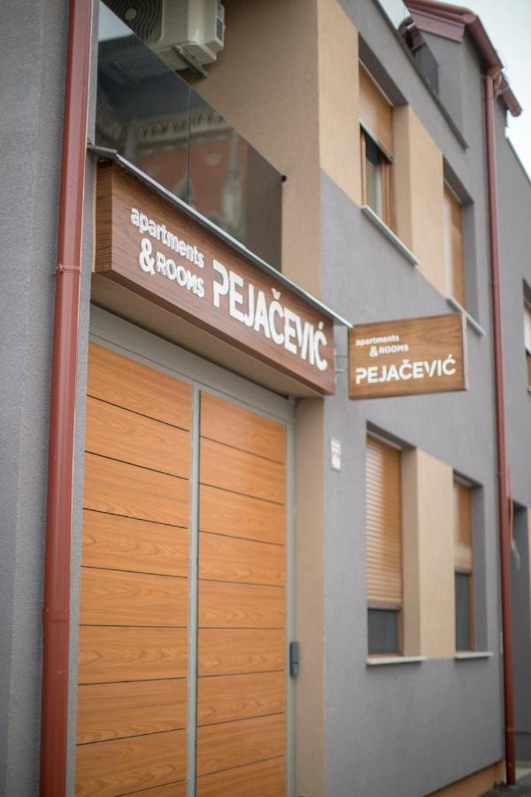 Apartmani I Sobe Pejacevic โอซีเยก ภายนอก รูปภาพ